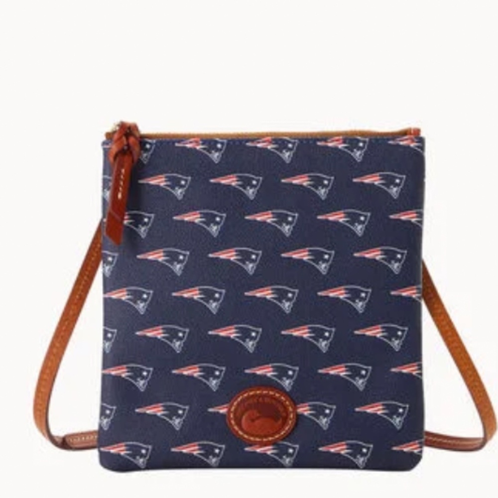 Dooney & Bourke Bag